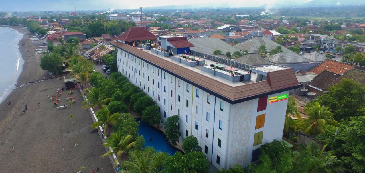 Singaraja Hotel - Chse Certified Exterior photo